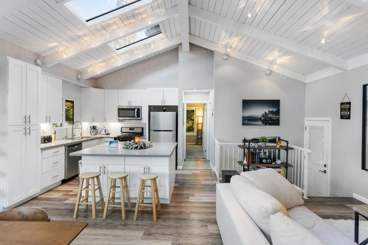 Mountain Getaway By Lake Crestline Bagian luar foto