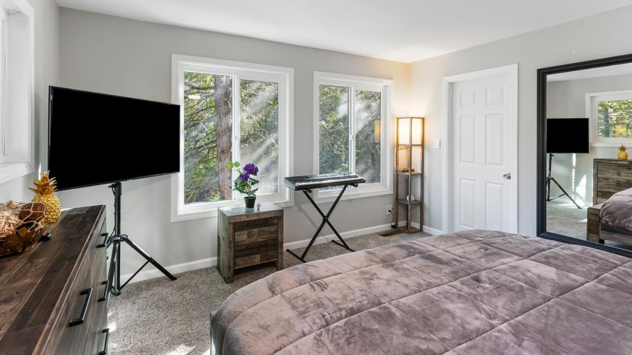 Mountain Getaway By Lake Crestline Bagian luar foto