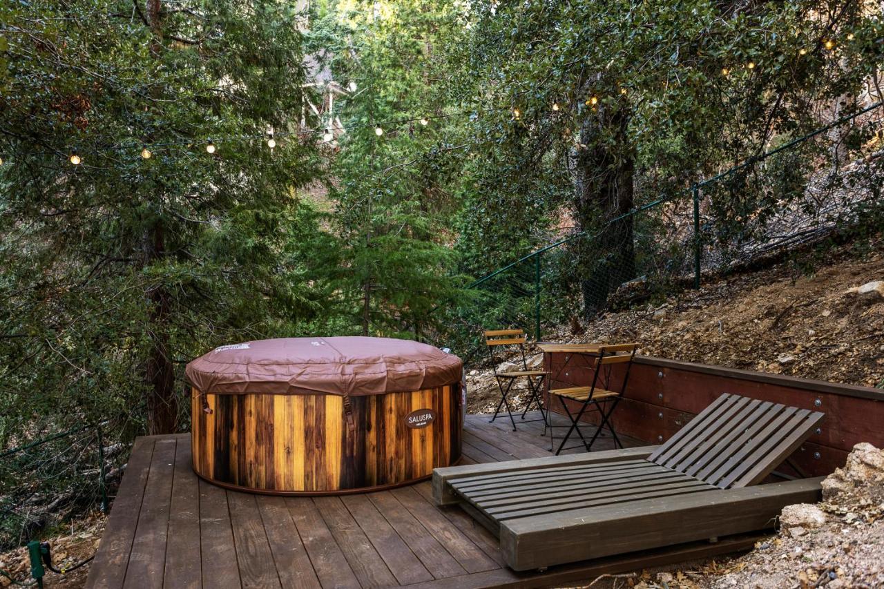 Mountain Getaway By Lake Crestline Bagian luar foto